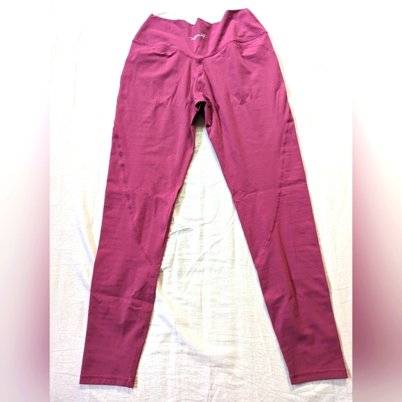 Alphalete Surface Power leggings - Picture 2 of 3